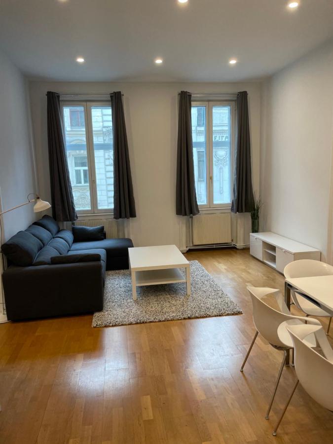 100M2 Apartment Naehe 1010 Wien Exteriör bild