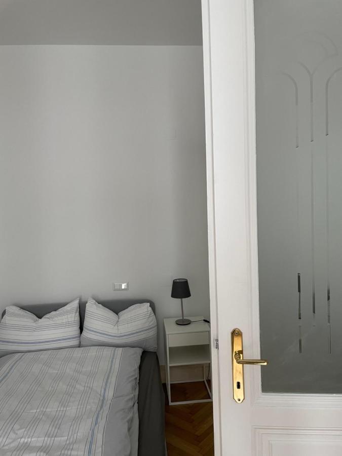 100M2 Apartment Naehe 1010 Wien Exteriör bild